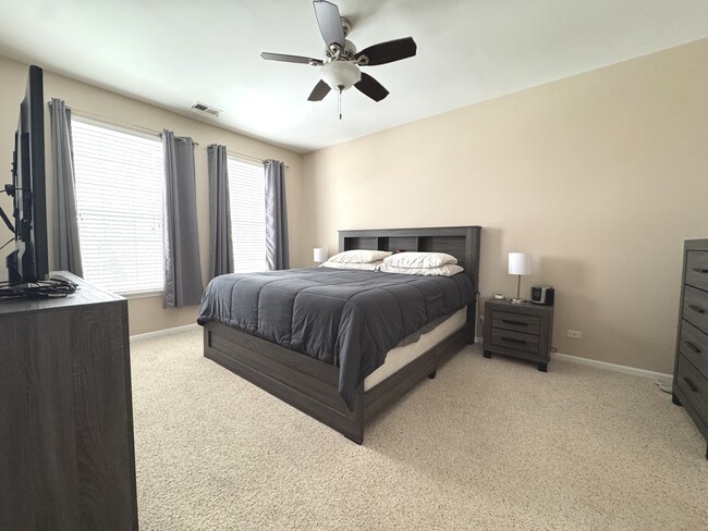 Building Photo - 4206 Savoy Ln