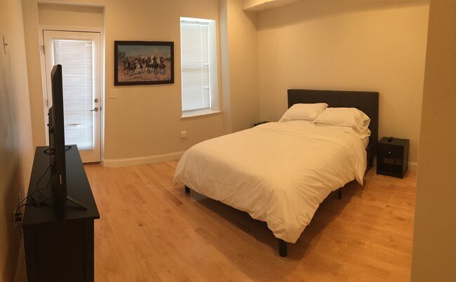 Master Bedroom - 631 4th Street