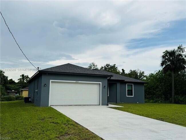 Building Photo - 6018 Acorn Cir