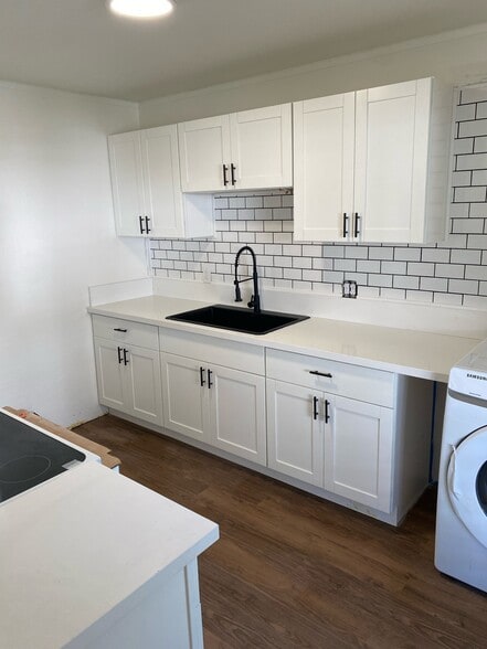 Building Photo - 98939 Noelani St