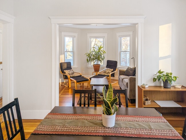 Dining room into living room - 22 Reed St