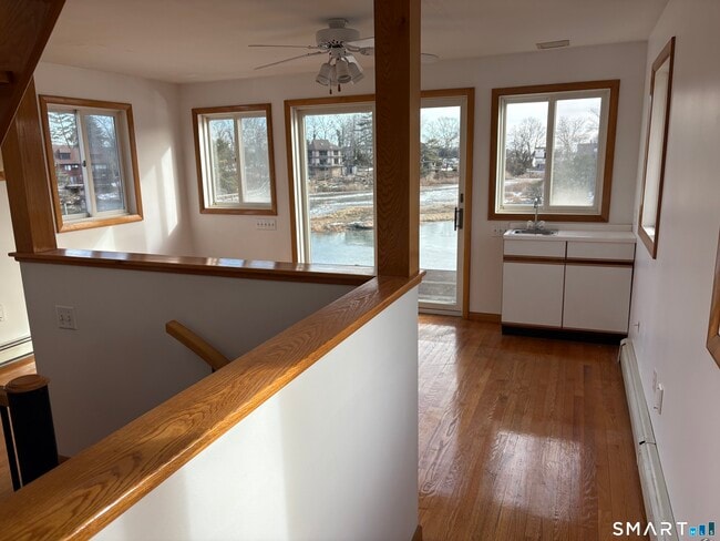 Building Photo - 52 Brown Rd