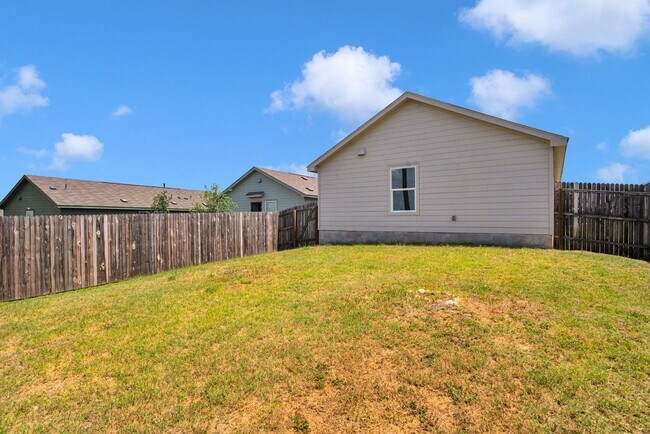 Building Photo - 9206 Selene Pl