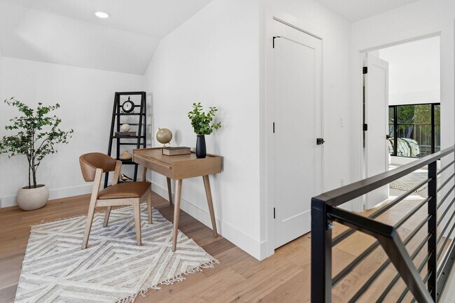 Building Photo - Modern Living in the Heart of Lake Oswego!! Stunning New 3BR 2.5BA