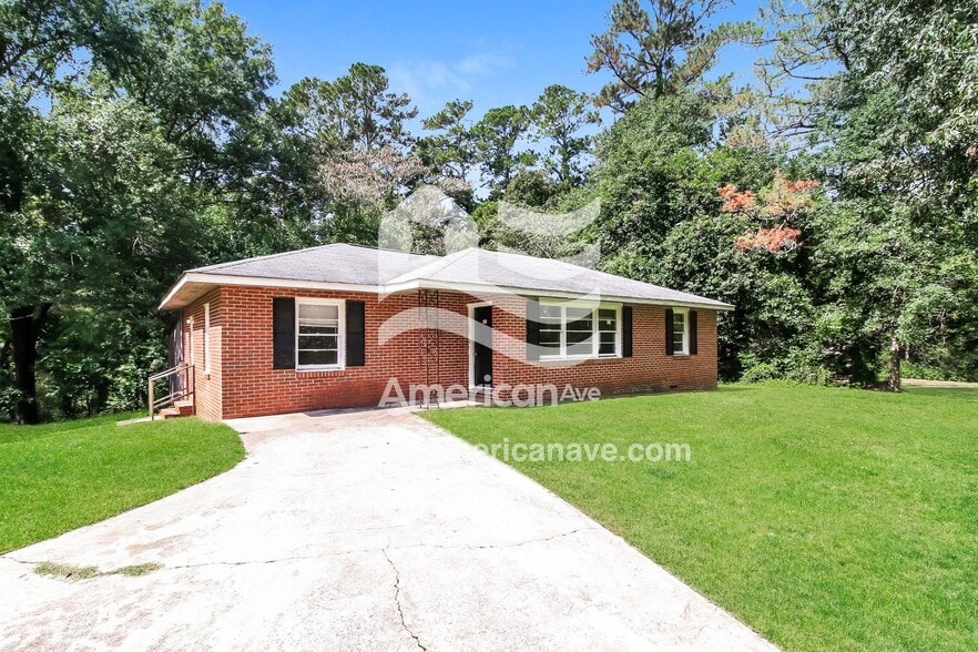 Building Photo - 688 Old Lundy Rd