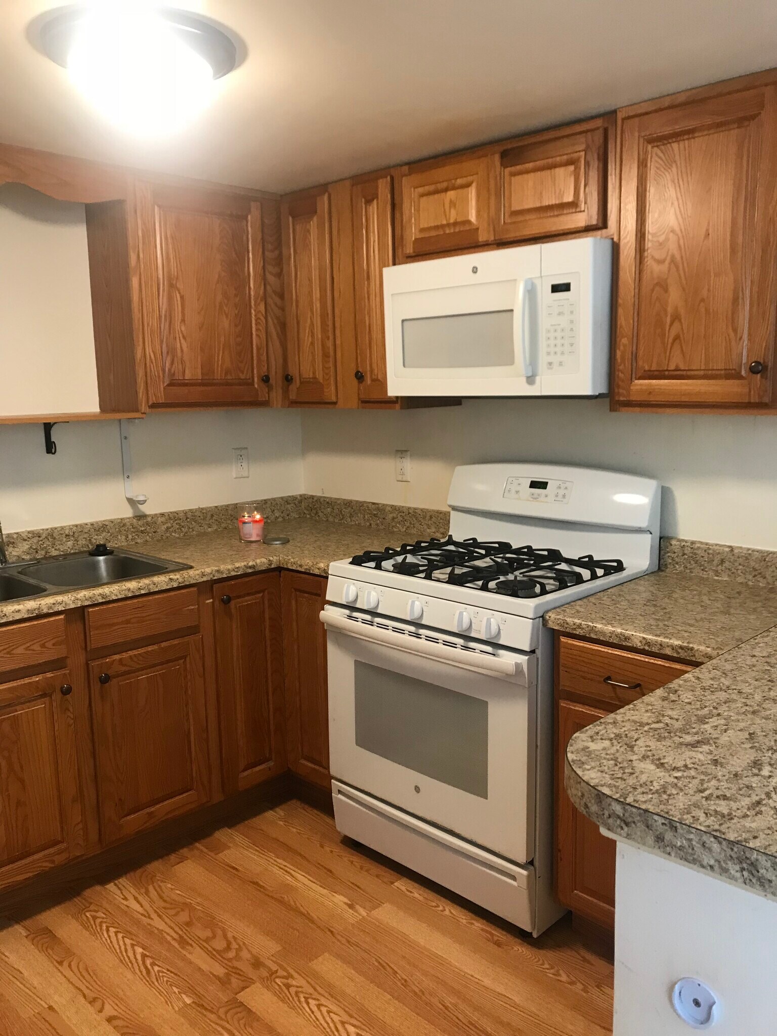 Building Photo - 3915 McWhinney St