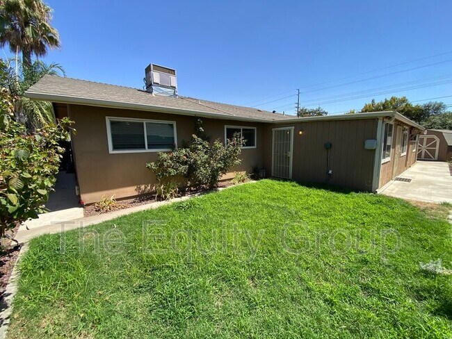 Building Photo - 1927 S Julieann Ct