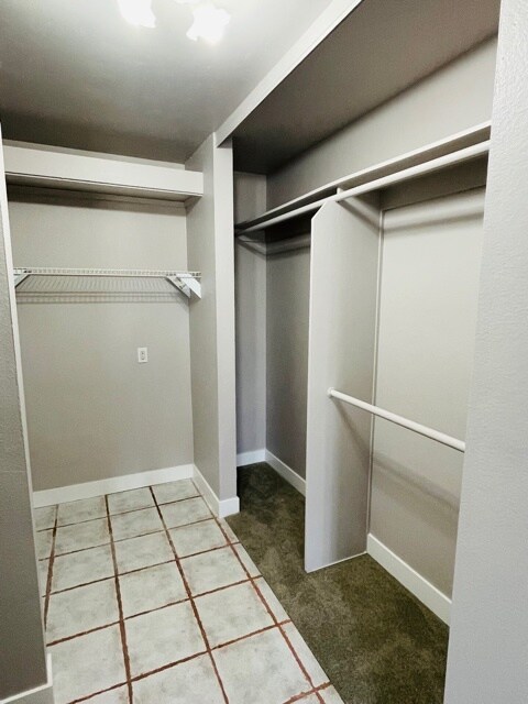 Building Photo - 3555 Ruffin Rd