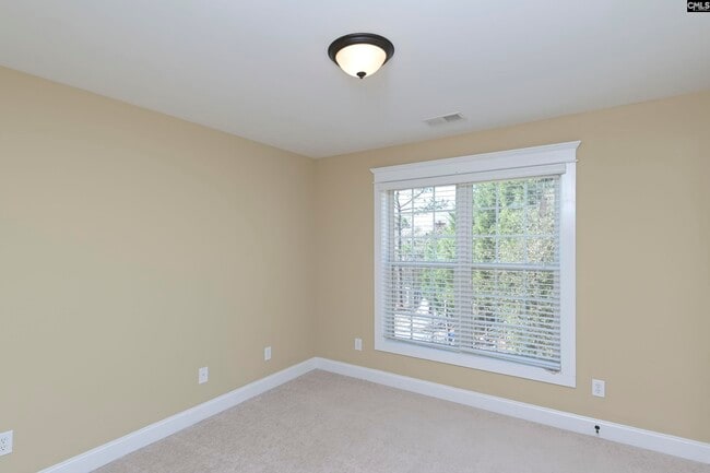 Building Photo - 33 Heather Laurel Ct