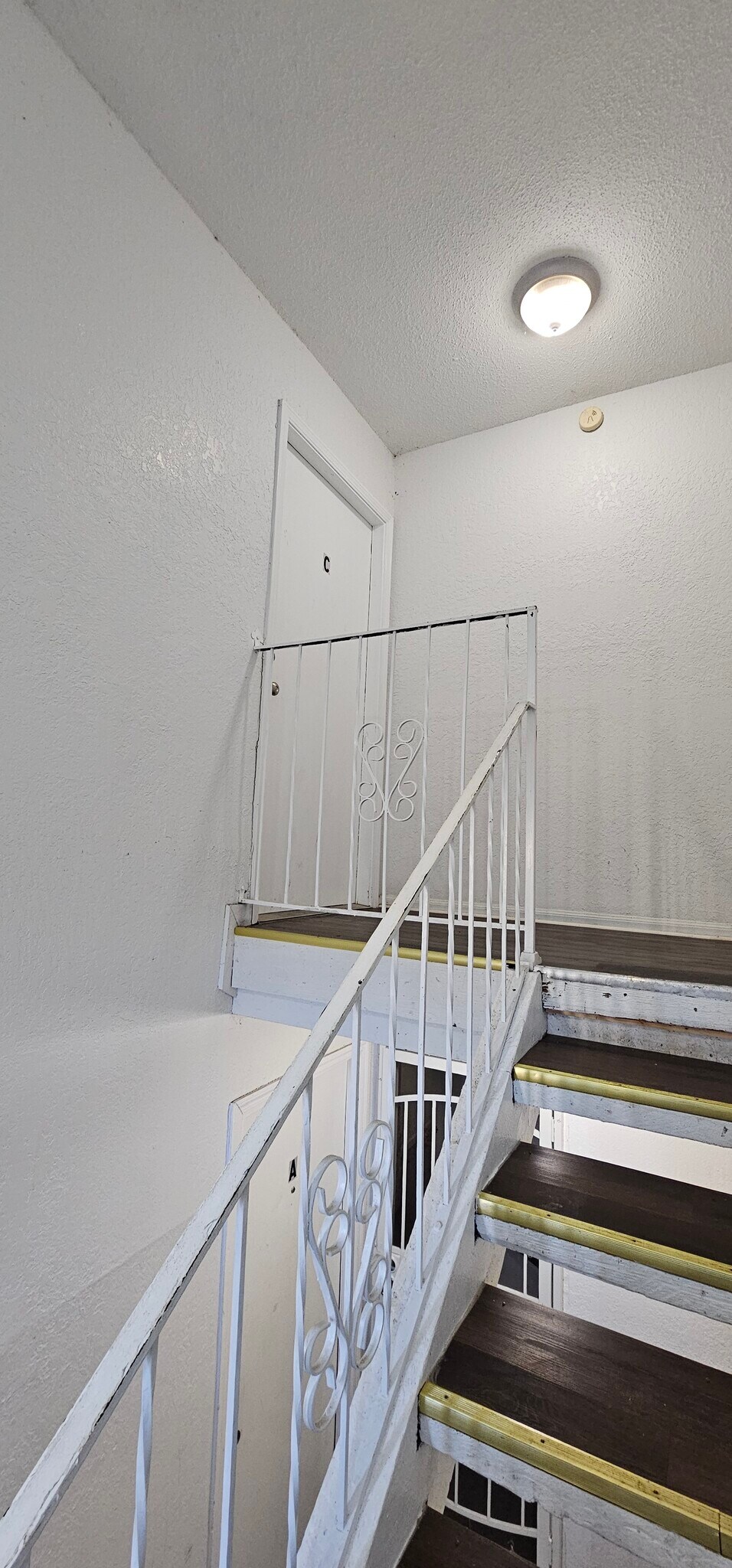 Building Photo - 720 N 70th St