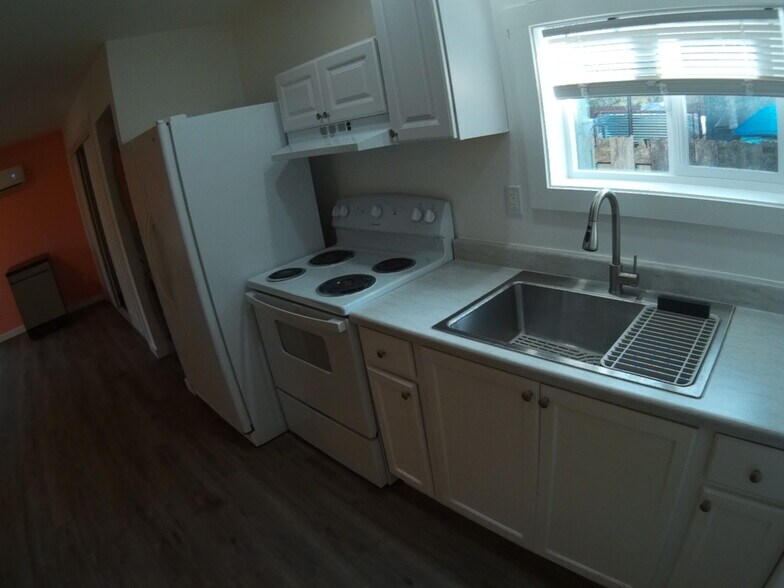 Building Photo - 15010 26th Ave NE