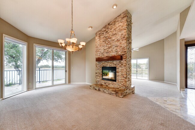 Building Photo - 6533 Chesbro Cir