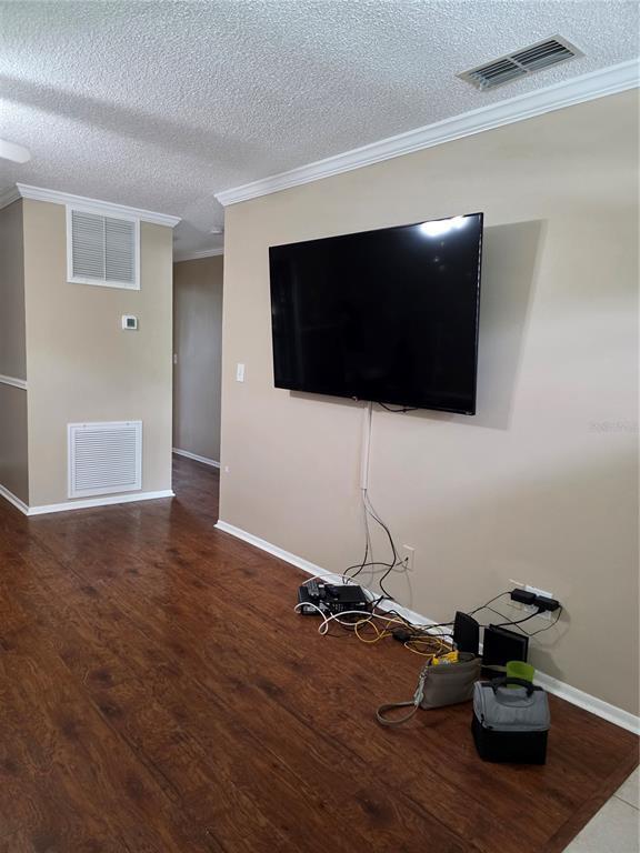 Building Photo - 6190 80th St N