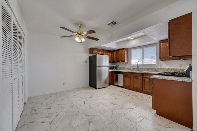 Building Photo - 6713 W Charleston Blvd