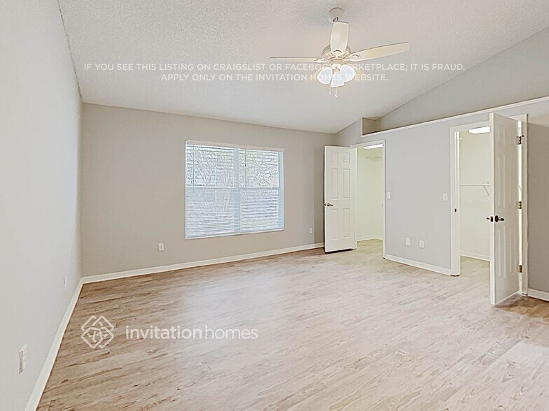 Building Photo - 322 Lexingdale Dr