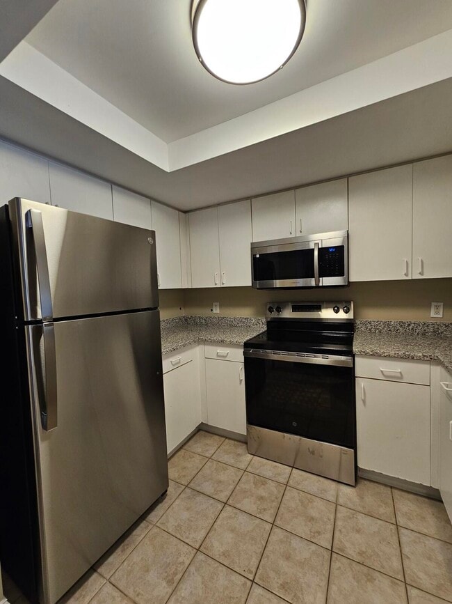 Building Photo - 4187 N Haverhill Rd