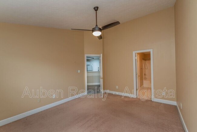 Building Photo - 312 Caldwell Cir