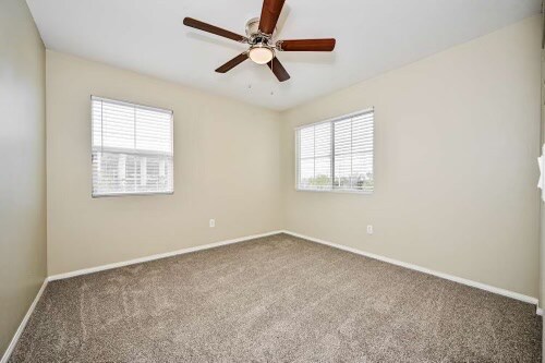 Building Photo - 9175 S Cullen Wy