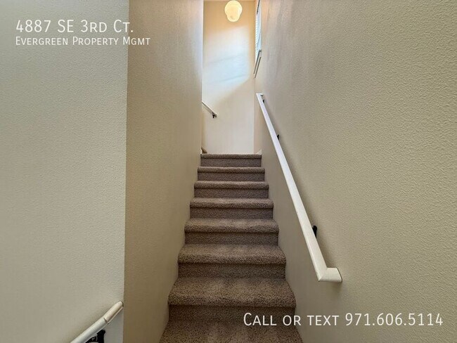 Building Photo - 4887 SE 3rd Ct