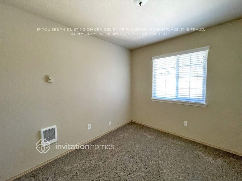 Building Photo - 20514 La Paloma Dr E
