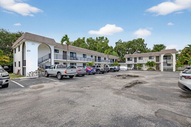Primary Photo - Wilton Manors