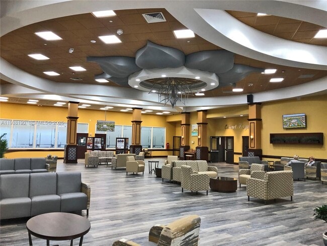 Building Photo - 10959 W Clairmont Cir