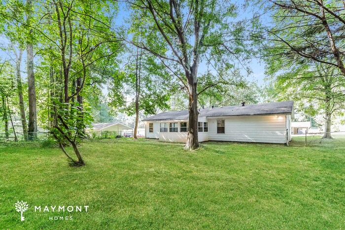 Building Photo - 361 Morris Dr SE