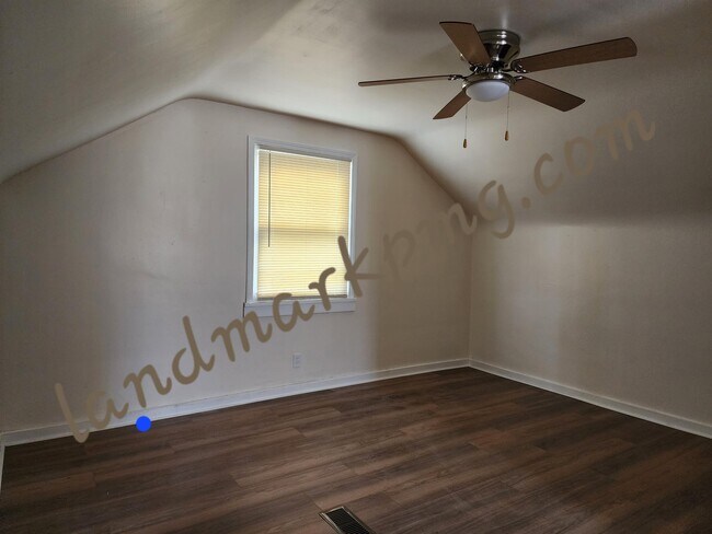 Building Photo - 7667 Bramell