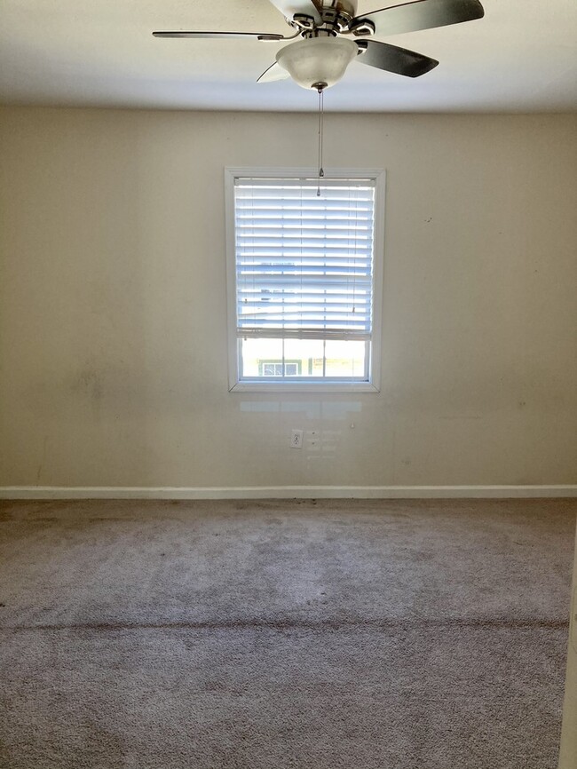 Building Photo - Beautiful 2/1.5 townhouse in Long Beach, MS