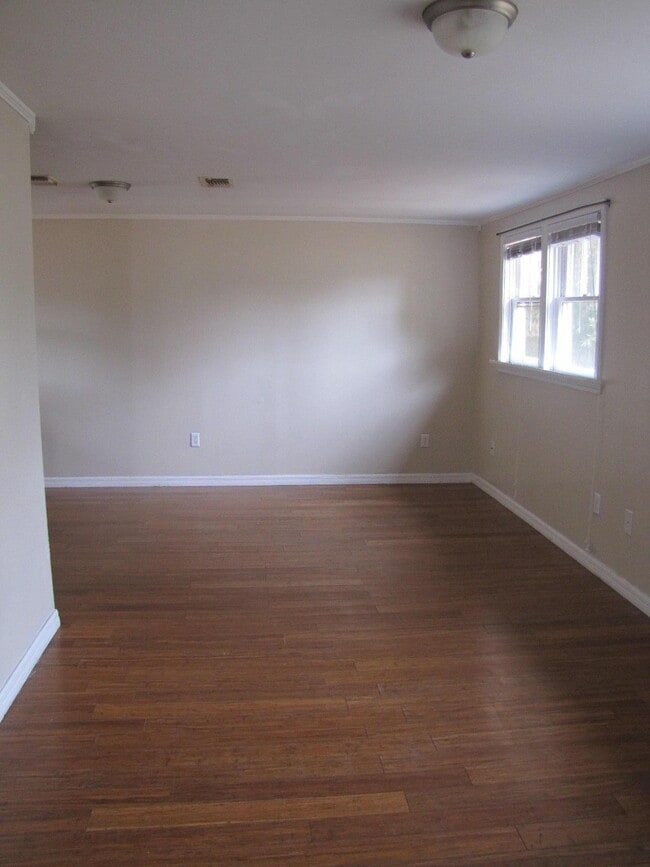 Building Photo - 451 E 3rd Ave