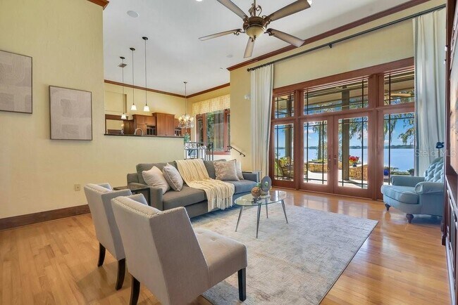 Building Photo - 10577 Down Lakeview Cir