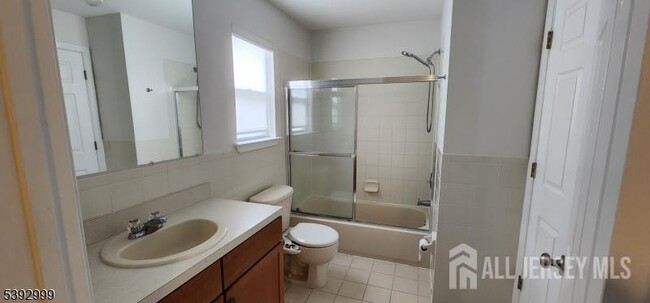 Building Photo - 532 Great Beds Ct