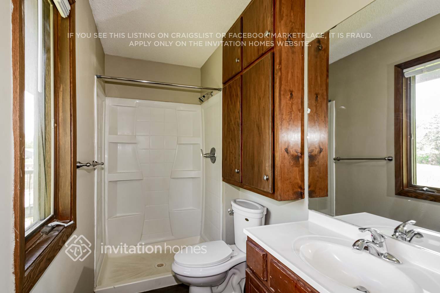 Building Photo - 14655 Sycamore St NW