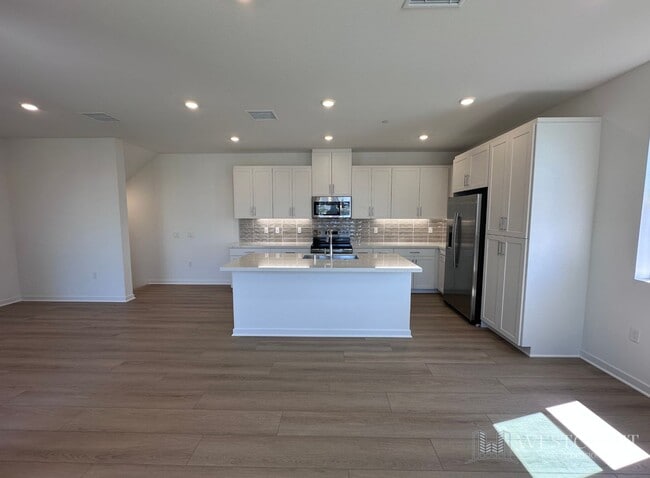 Building Photo - 5954 Catskills Ct