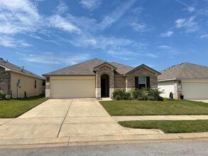 Building Photo - 221 Pecos Dr