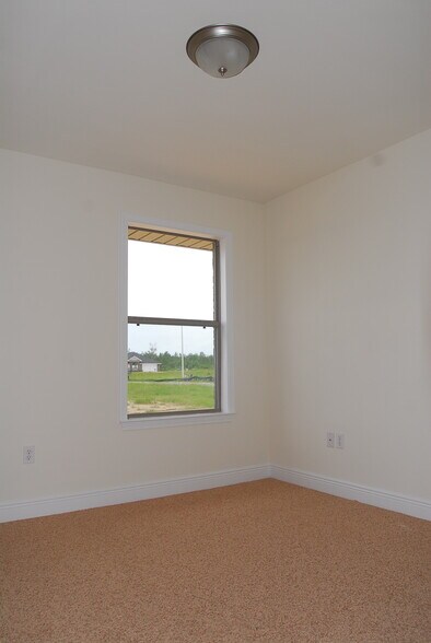 Building Photo - 17977 Restoration Cir