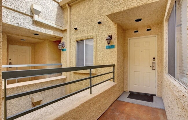 Building Photo - Luxury 1-Bedroom Rental in Guard-Gated Meridian – Walk to the Strip!