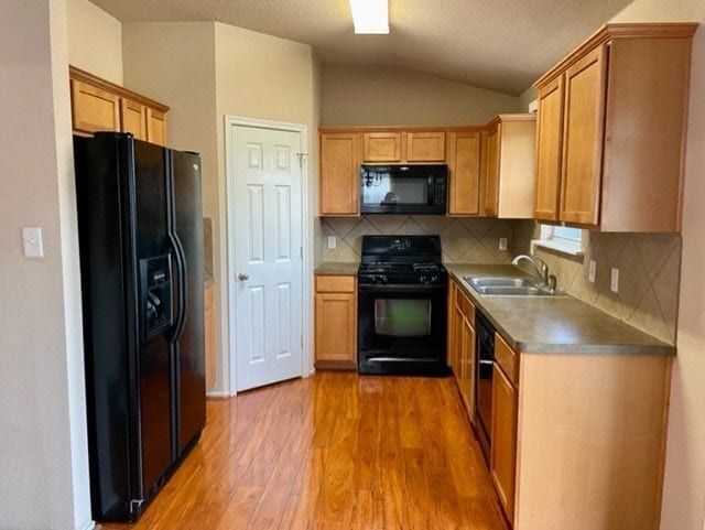 Building Photo - 914 Whitewing Ln