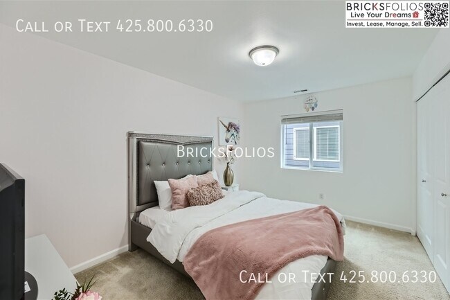 Building Photo - 18101 46th Dr SE