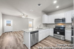 Building Photo - 130 Damon Dv