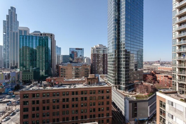 Building Photo - 1 bedroom in Chicago IL 60605
