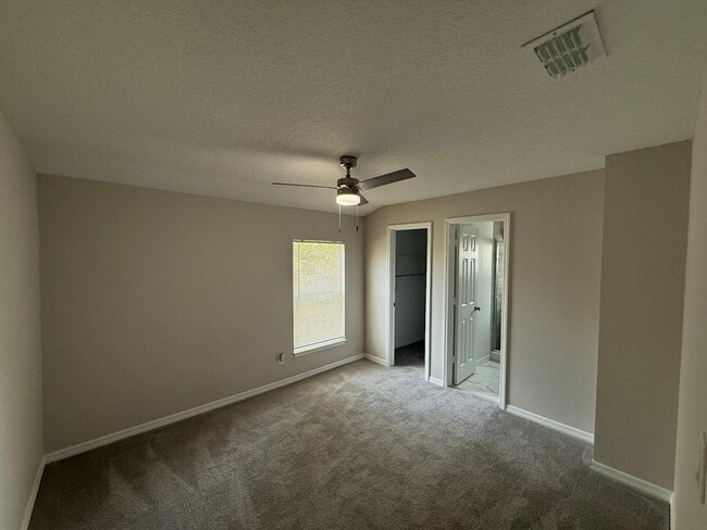 Building Photo - 216 Smith Ave