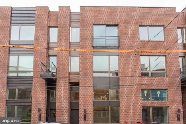 Building Photo - 2105 League St