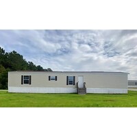 Building Photo - 1520 Nancys Dr