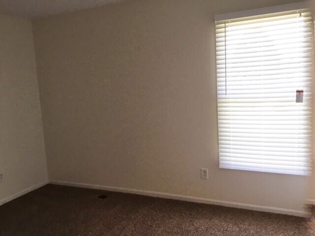 Building Photo - 7180 Sweet Meadow Dr