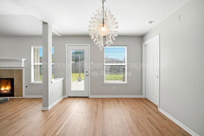 Building Photo - 14631 Hazy Ridge Ln