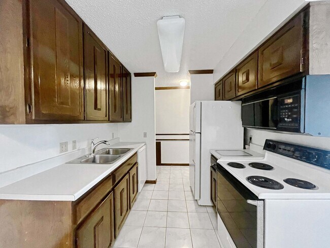Interior Photo - River Gates Apartments