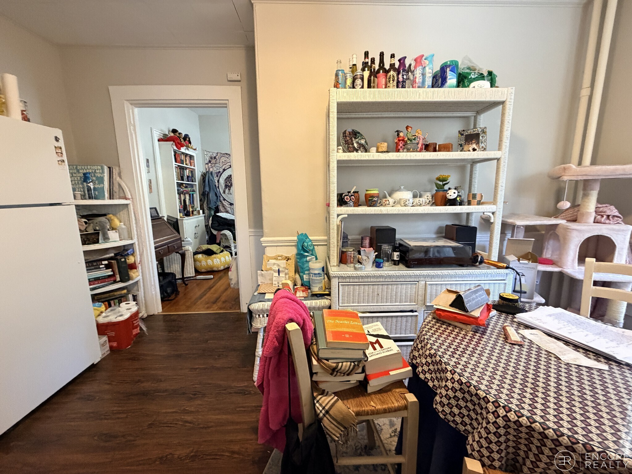 Building Photo - 8A Forest St. Unit 1L