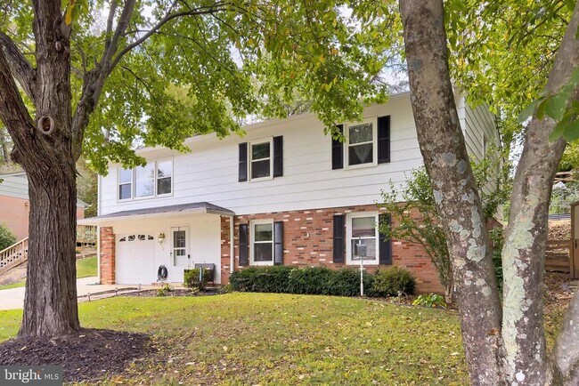 Building Photo - 8614 Arley Dr