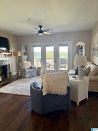 Building Photo - 475 River Forest Ln